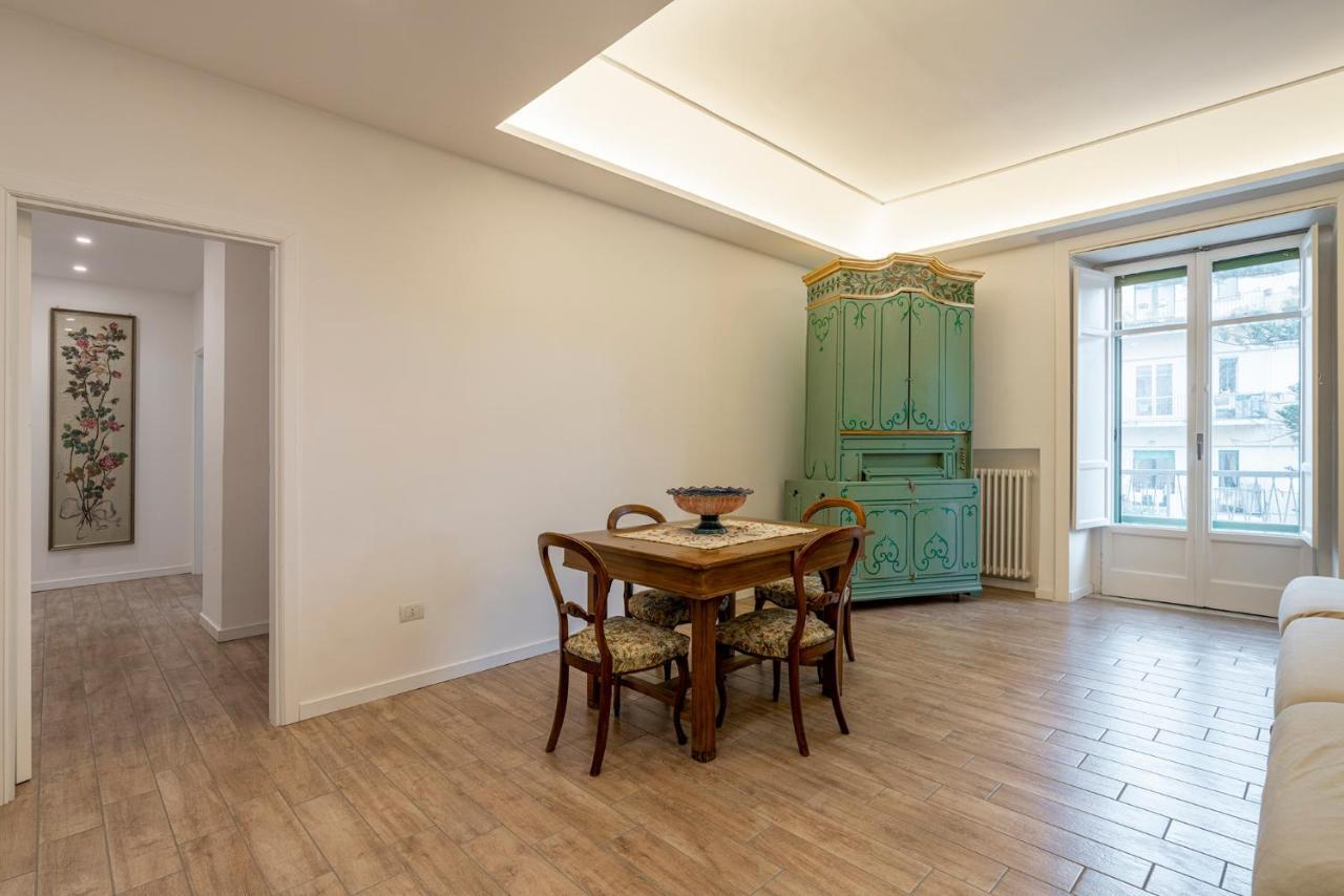 Starhost - Casa Guglielmo Lägenhet Salerno Exteriör bild